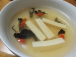 木耳・春雨・豆腐・クコの実スープ
