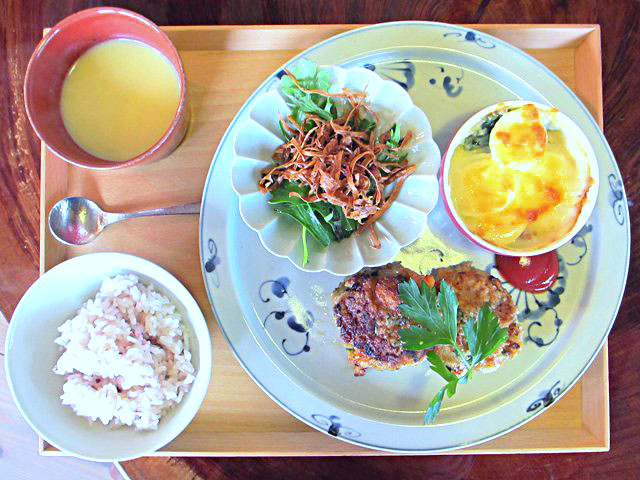 自然の恵みのカフェ　cafe kokuu（コクウ）　岡山市東区