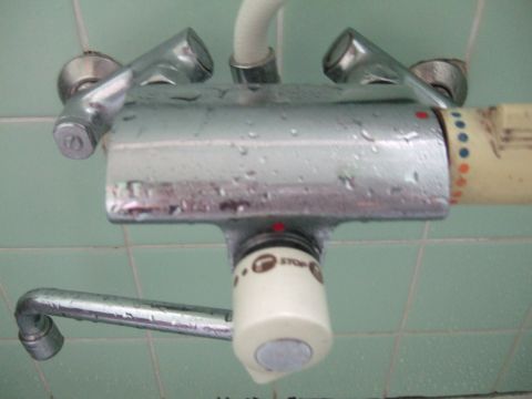 2006年まで使っていたシャワー混合水栓金具