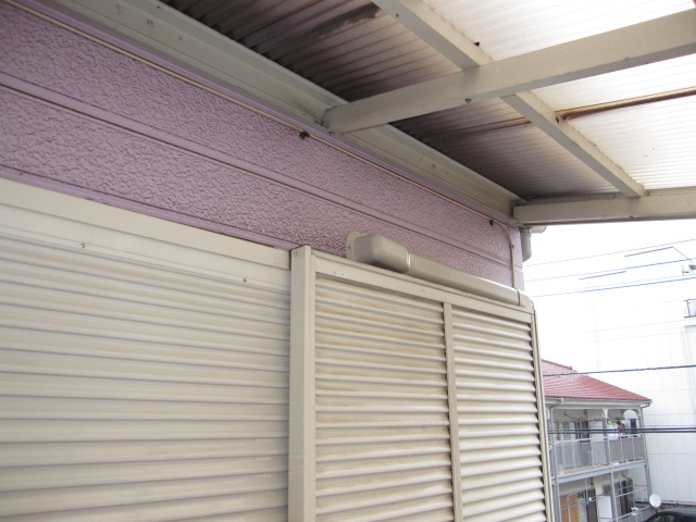 埼玉県所沢市　アパート　家庭用壁掛けエアコン新規取り付け　化粧カバー　作業完了後　３