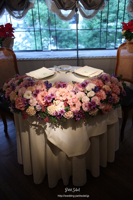 結婚式テーブルフラワー　wedding table flower decoration