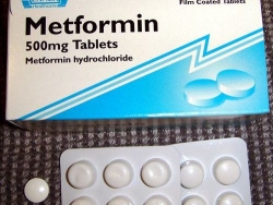 メトホルミン
